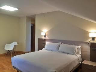 Apartamentos Albatros Llanes Kültér fotó